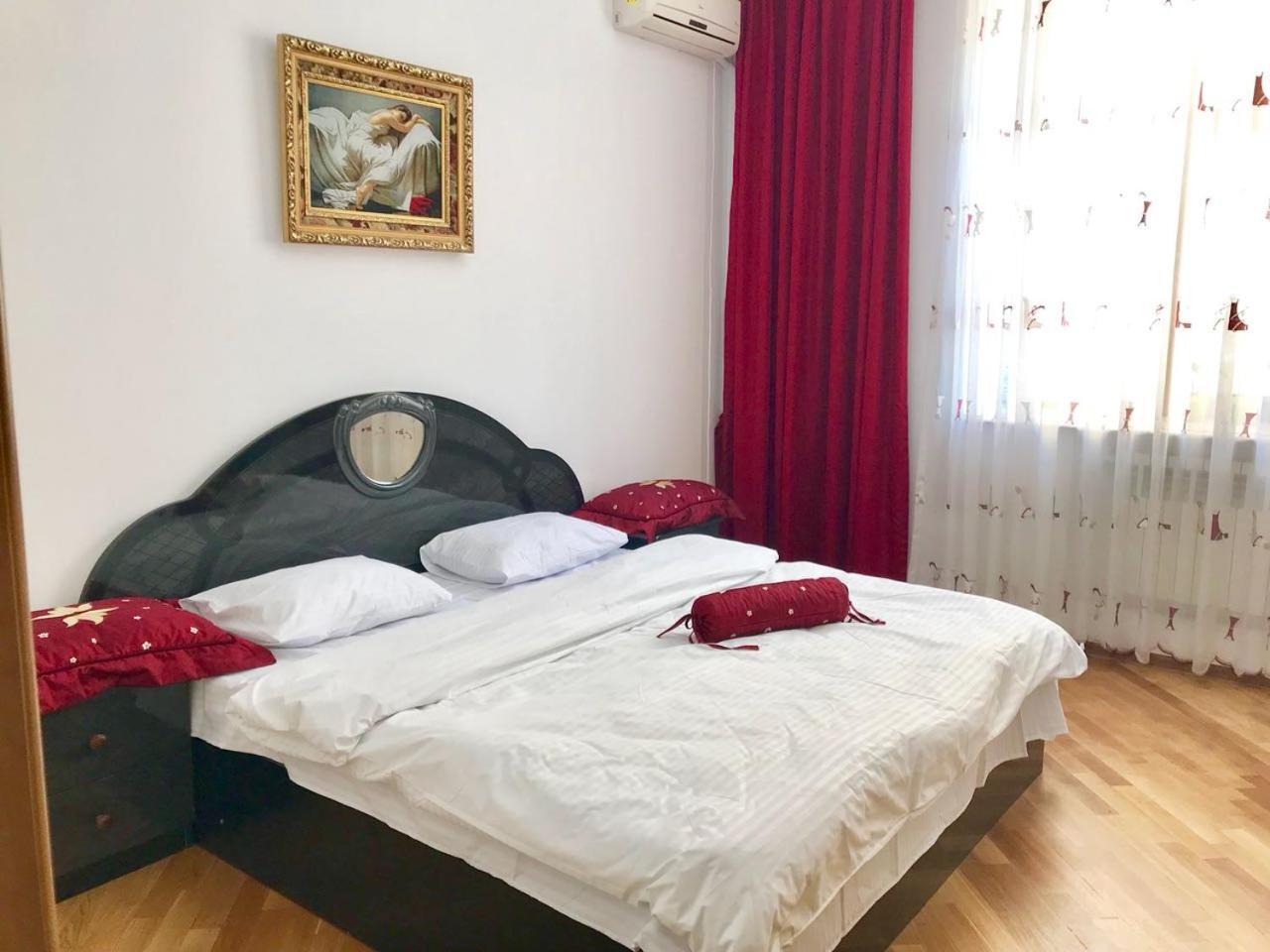 Calm Center Of Baku Apartment Ngoại thất bức ảnh